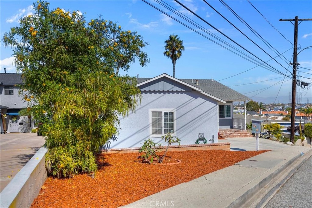 2407 Ripley Avenue Redondo Beach, CA 90278 - Photo 31 of 39