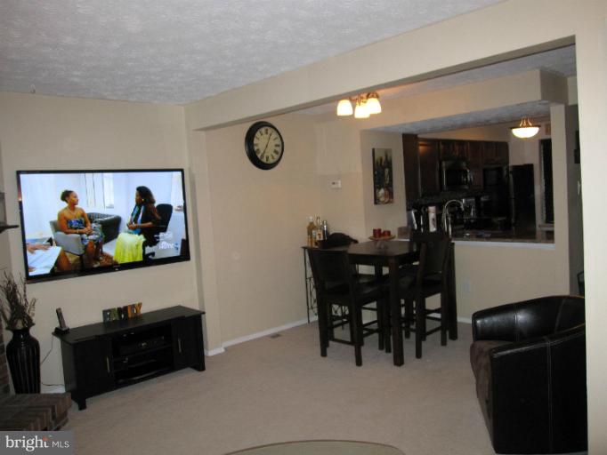 8307 Windfall Road Springfield, VA 22153 - Photo 18 of 26 Living Room