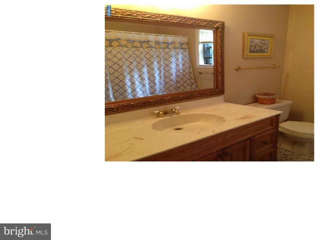 54 Euston Road South Evesham, NJ 08053 - Photo 20 of 24 Bathroom