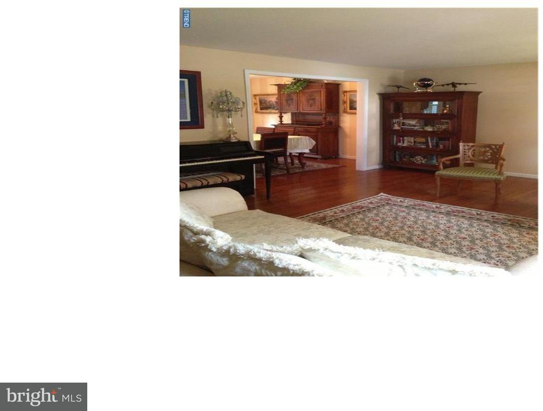54 Euston Road South Evesham, NJ 08053 - Photo 9 of 24 Living Room