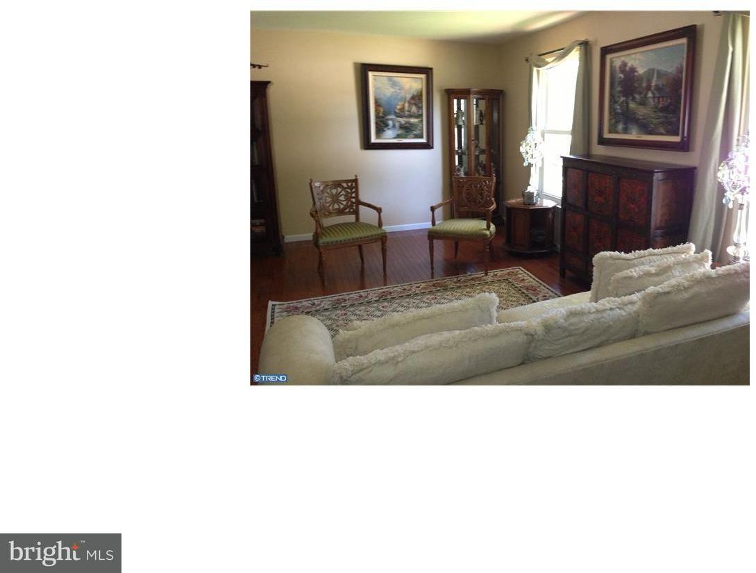 54 Euston Road South Evesham, NJ 08053 - Photo 10 of 24 Living Room