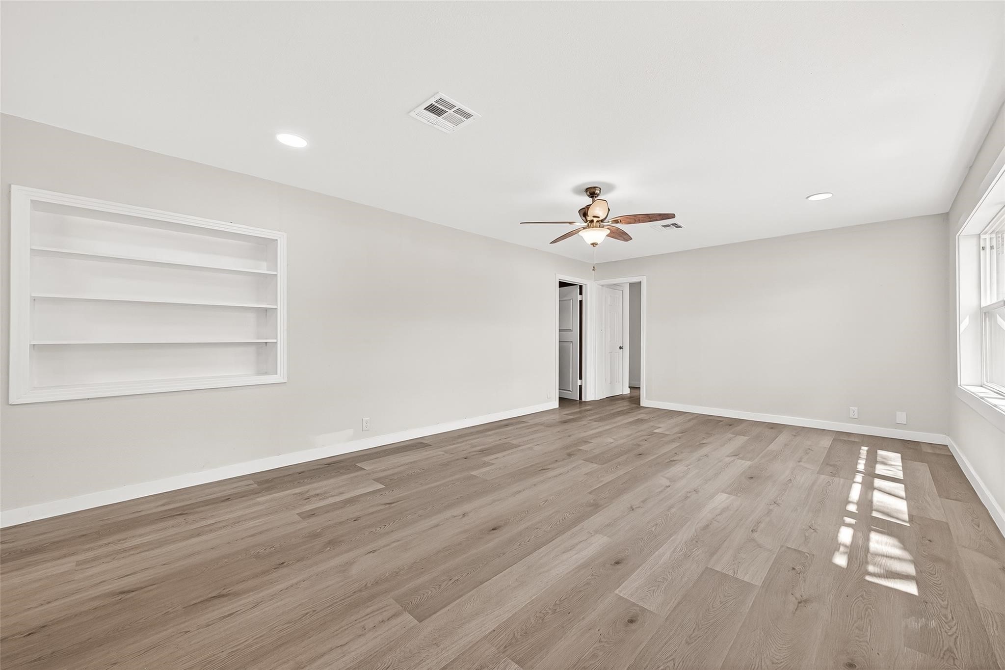 815 Brooks Avenue Rosenberg, TX 77471 - Photo 8 of 48
