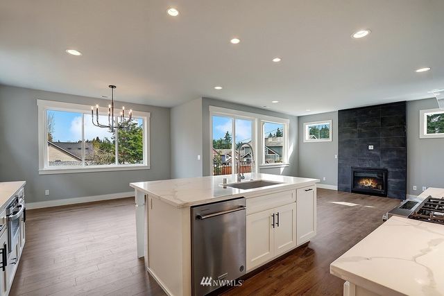 $1,440,000 | 8215 224th Street Southwest, Unit 3, Edmonds, WA 98026