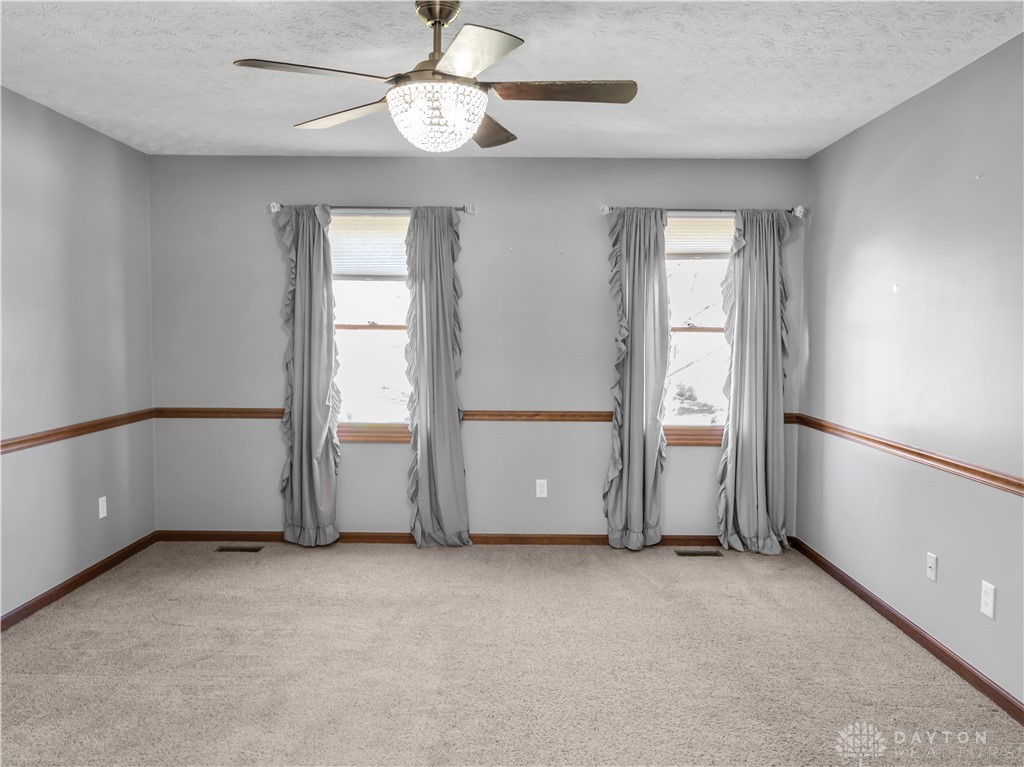 25 Callaway Springboro, OH 45066 - Photo 25 of 51 This bright room features elegant flooring and lighting, perfect for any living arrangement.