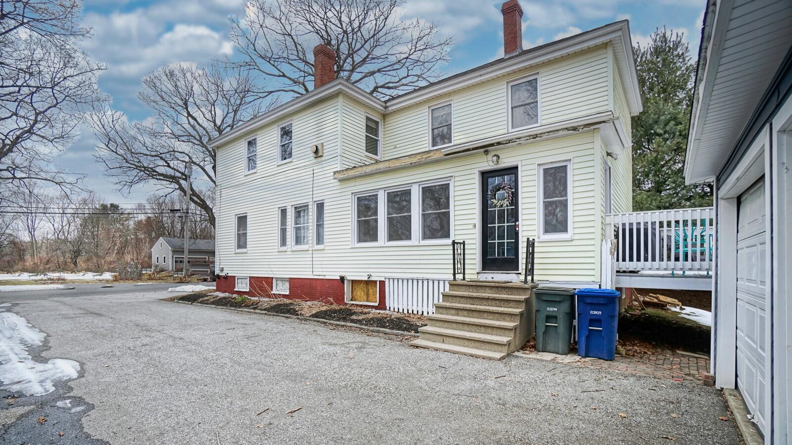 63 Longley Road Westbrook, ME 04092 - Photo 4 of 45 DSC08572