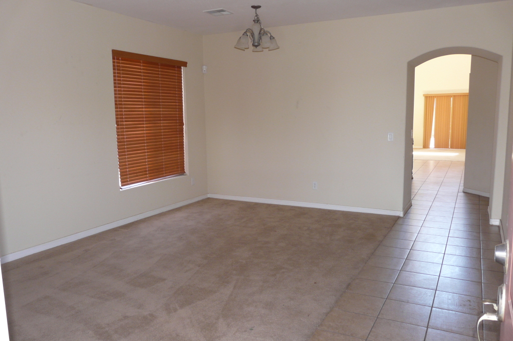 4504 West Fremont Rd. Laveen, AZ 85339 - Photo 3 of 17 Living