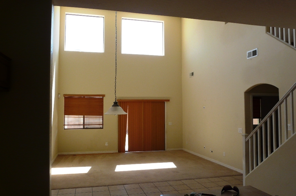 4504 West Fremont Rd. Laveen, AZ 85339 - Photo 6 of 17 Family Room