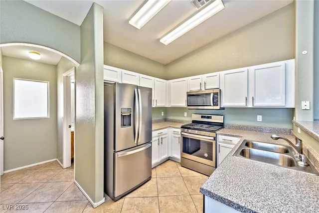 $1,550 | 6451 Saddle Up Avenue, Unit 101, Henderson, NV 89011