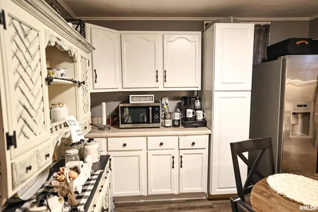 $60,000 | 111 West Cross Street, Winchester, IL 62694