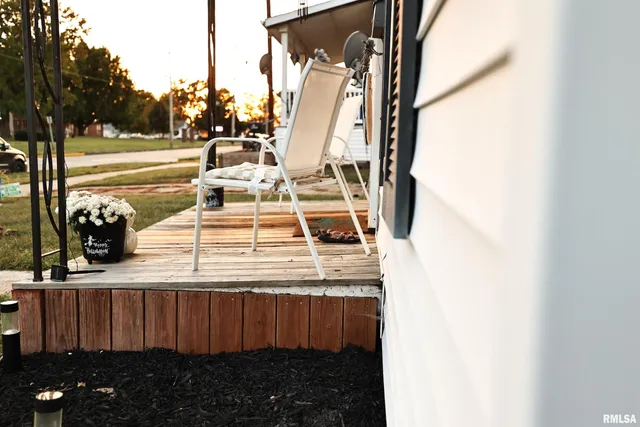 $60,000 | 111 West Cross Street, Winchester, IL 62694