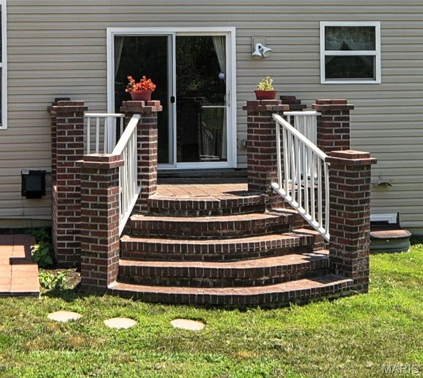 1549 Cannon Ridge Drive St. Louis, MO 63146 - Photo 26 of 28