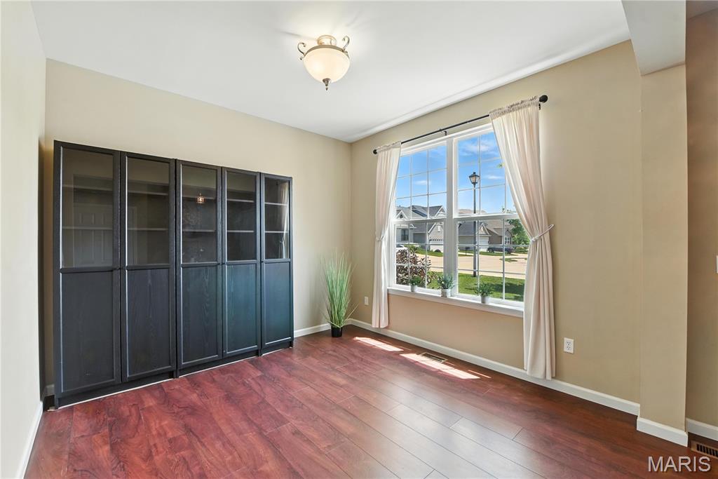 1549 Cannon Ridge Drive St. Louis, MO 63146 - Photo 9 of 28