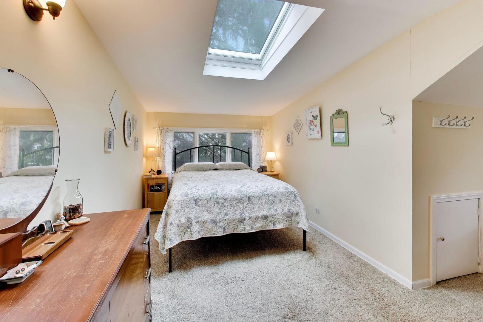 1619 Fowler Avenue Evanston, IL 60201 - Photo 22 of 48