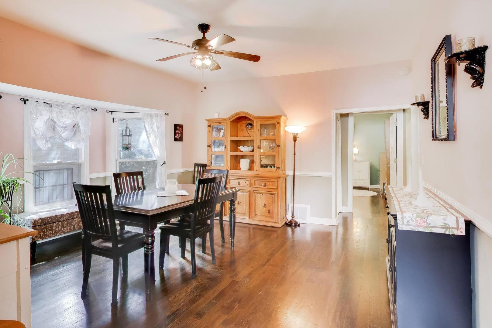 1619 Fowler Avenue Evanston, IL 60201 - Photo 10 of 48