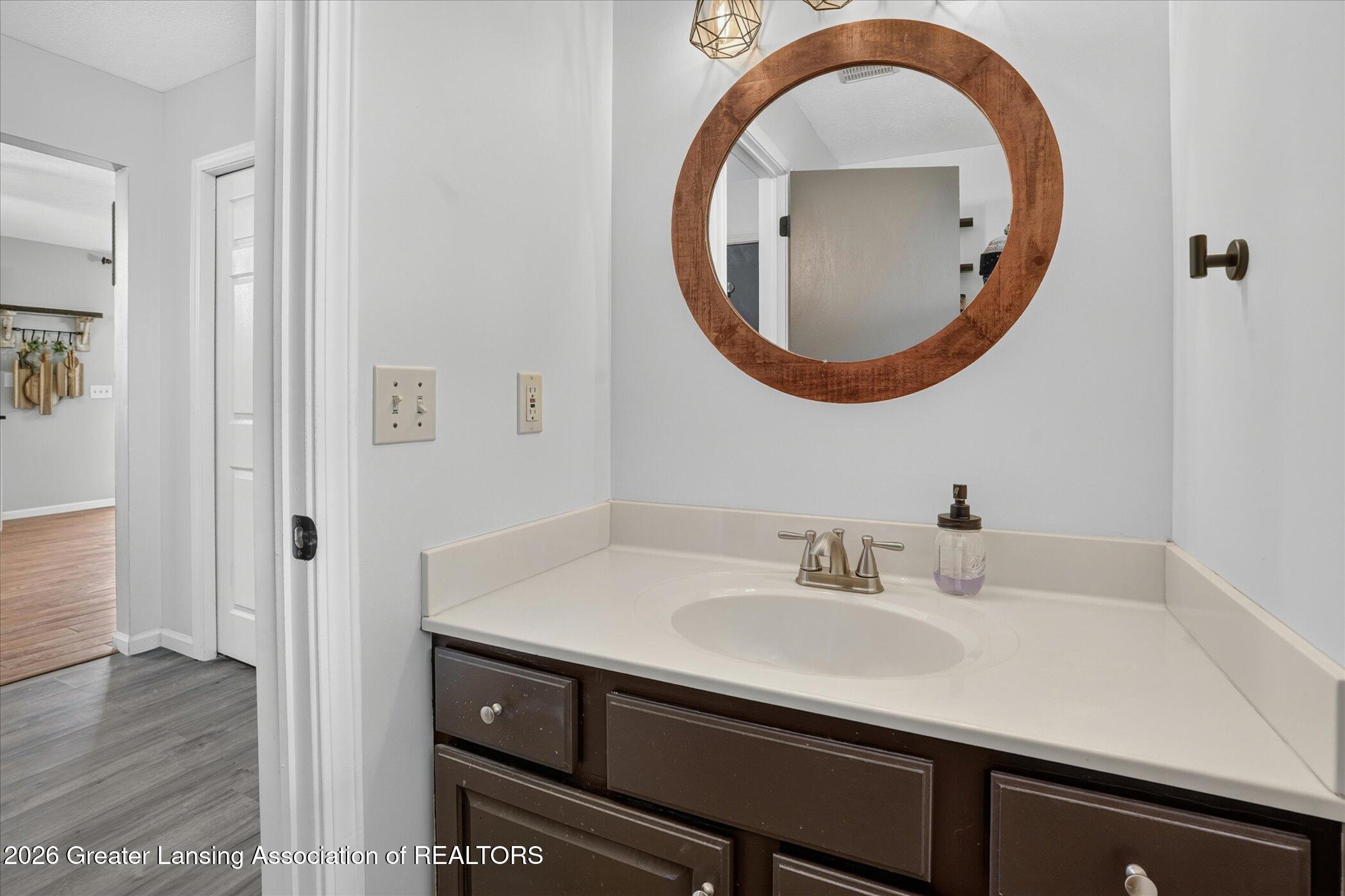 2999 Eden Road Leslie, MI 49251 - Photo 37 of 65 37-2999-Eden-Rd-Leslie-MI-49251-WindowSt