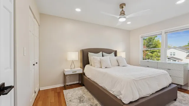 $714,800 | 1810 Hawk Lane, Elk Grove Village, IL 60007