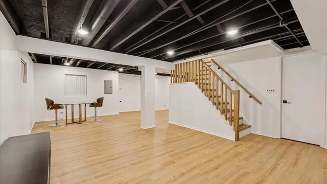 $714,800 | 1810 Hawk Lane, Elk Grove Village, IL 60007