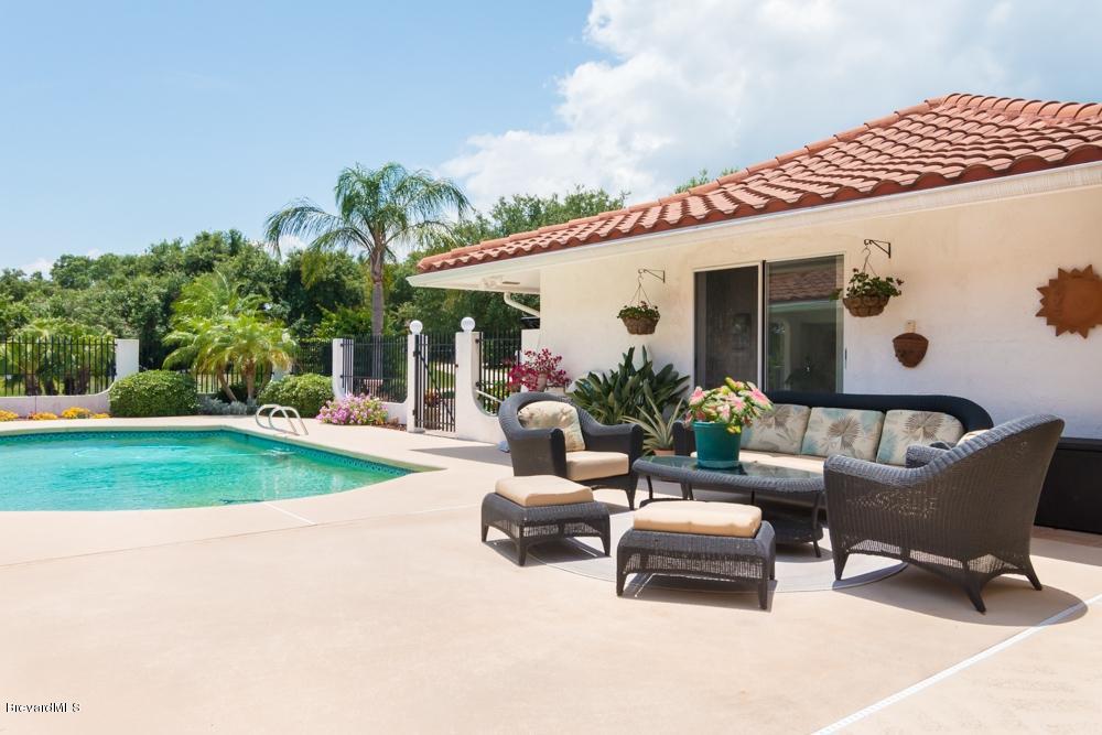 425 Rio Vista Lane Merritt Island, FL 32952 - Photo 14 of 14 Relaxing Patio