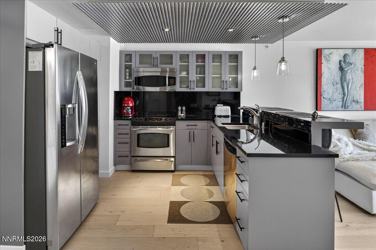 255 North Sierra Street, Unit 606 Reno, NV 89501 - Photo 11 of 41 06-DSC_9293-Edit