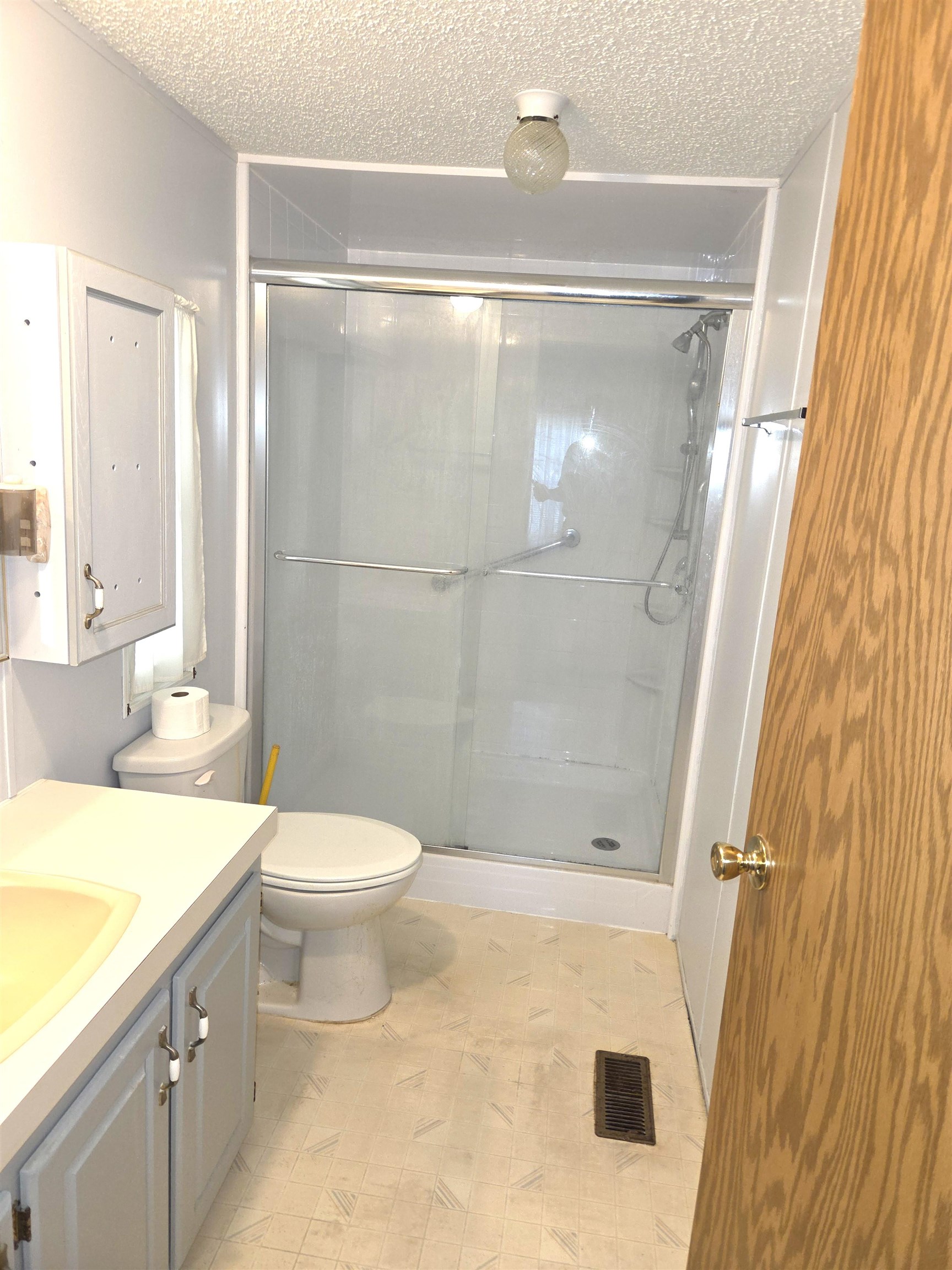 2344 Lakeview Point Road Quincy, FL 32351 - Photo 11 of 19 Gallery Image 11