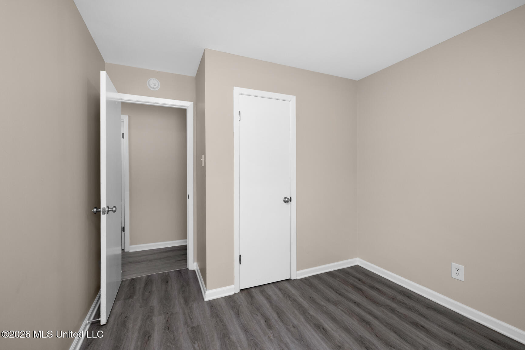 117 Interstate Hwy Farm Byhalia, MS 38611 - Photo 22 of 35 Bedroom 2