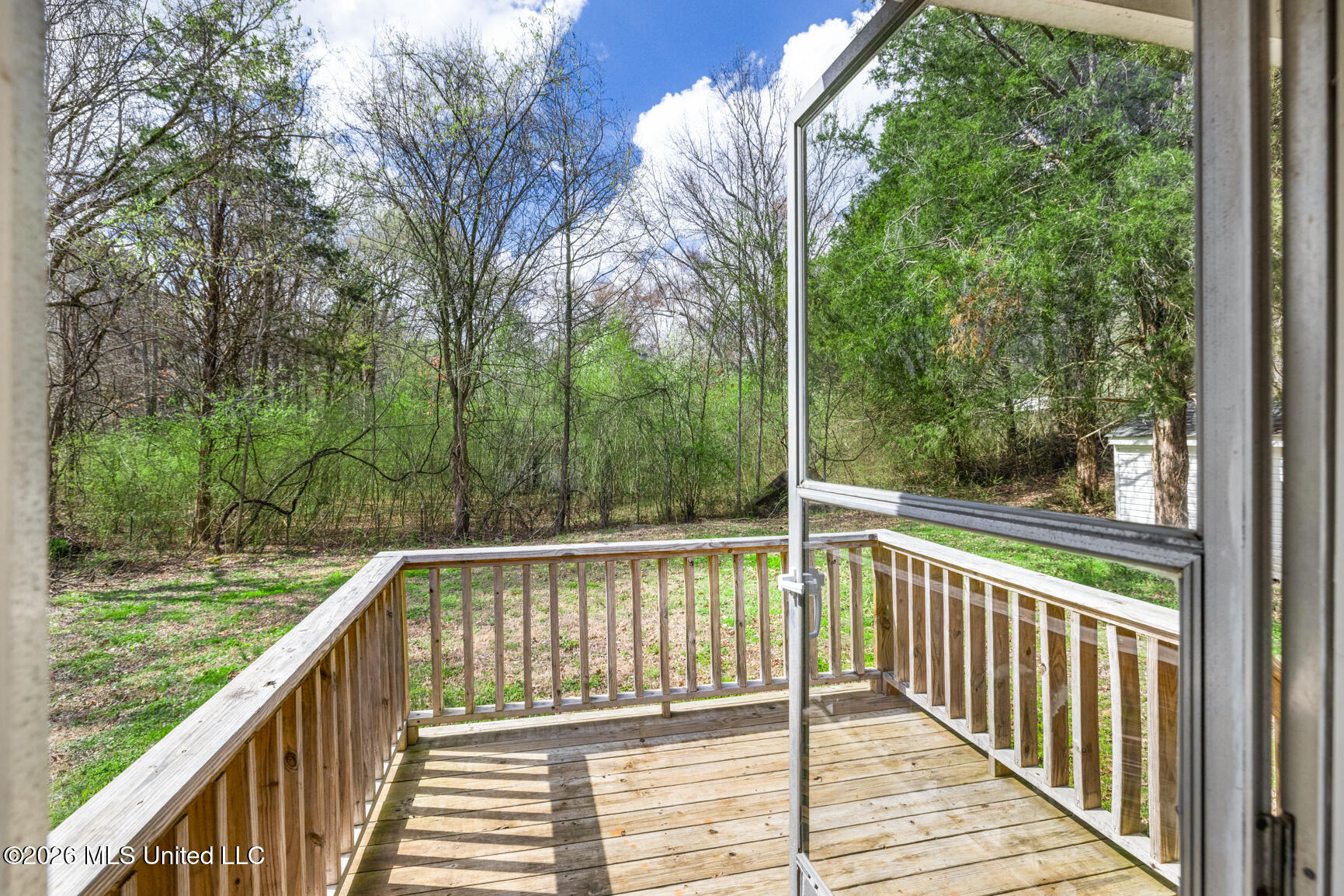 117 Interstate Hwy Farm Byhalia, MS 38611 - Photo 31 of 35 Back Deck