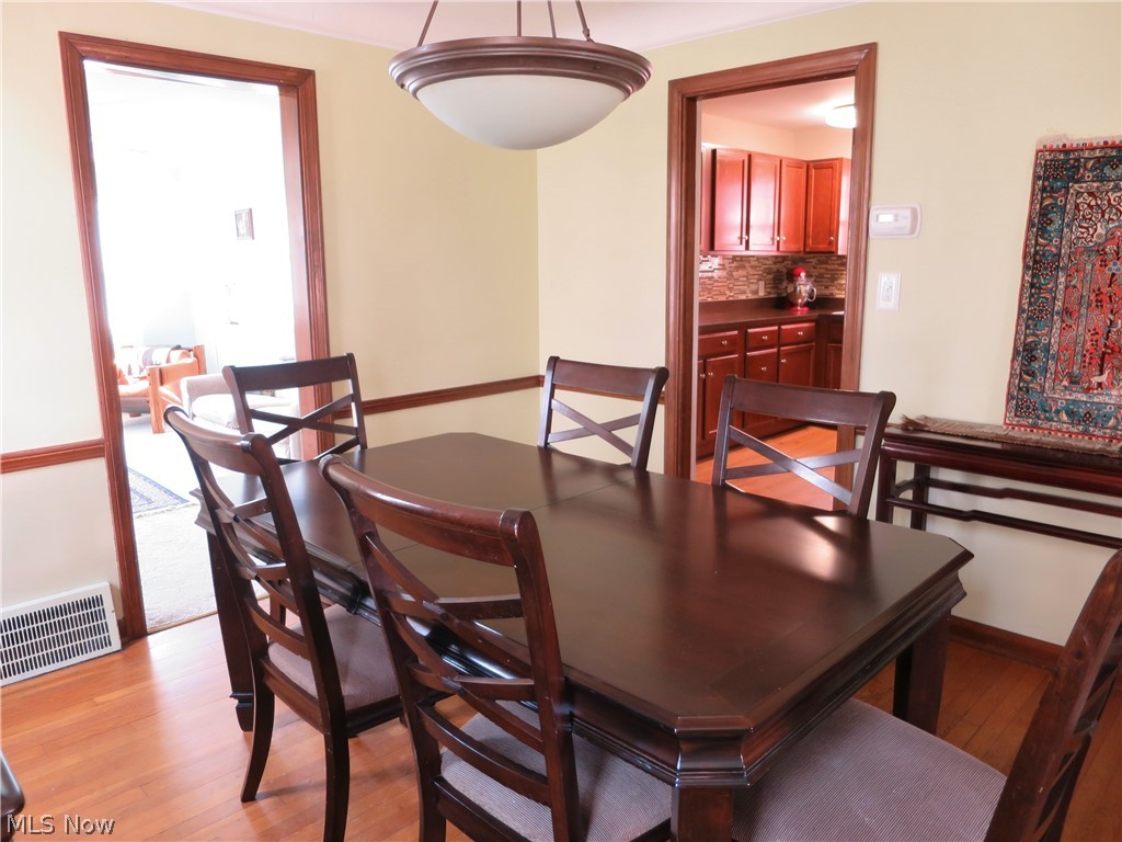 3494 Northcliffe Road Cleveland, OH 44118 - Photo 9 of 25 Gallery Image 9