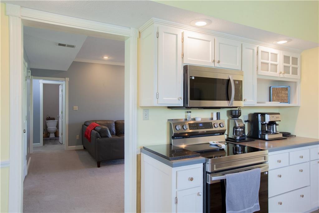 8700 South Corn Cemetery Road Oak Grove, MO 64075 - Photo 11 of 38