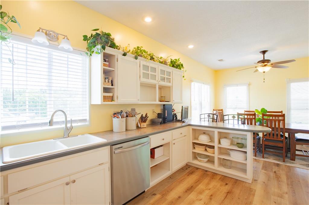 8700 South Corn Cemetery Road Oak Grove, MO 64075 - Photo 13 of 38