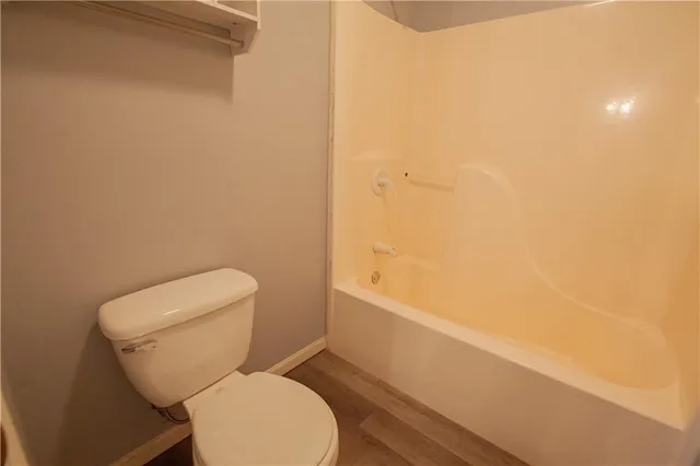 $645,000 | 8700 South Corn Cemetery Road, Oak Grove, MO 64075