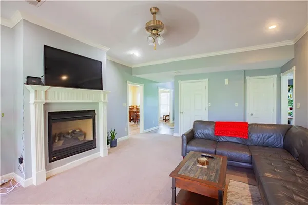 $640,000 | 8700 South Corn Cemetery Road, Oak Grove, MO 64075