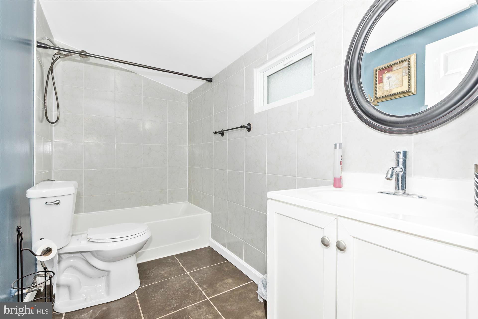 16933 Shinham Road Hagerstown, MD 21740 - Photo 10 of 29 Bath