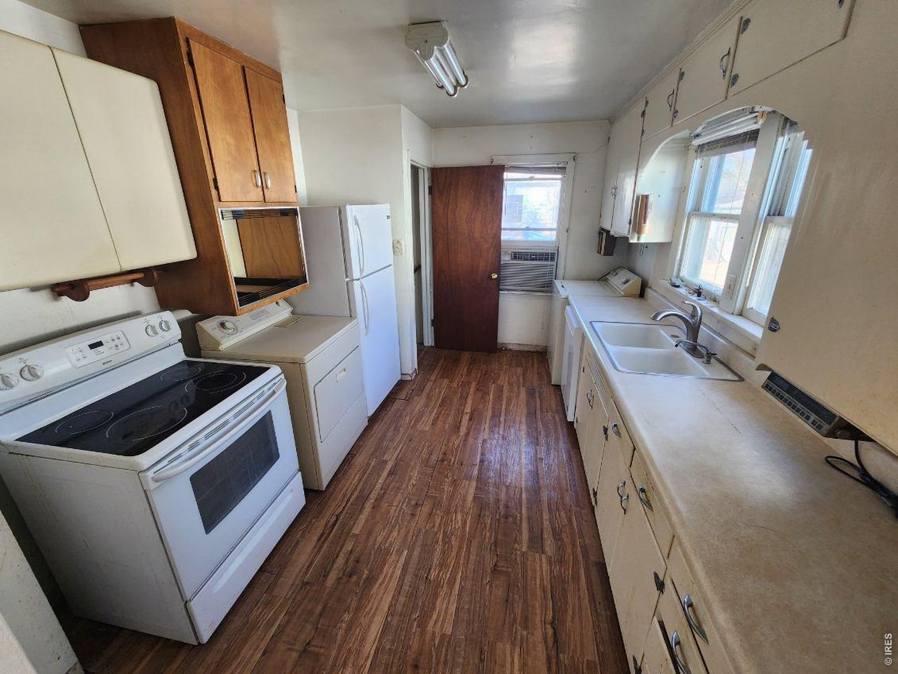 422 West Main Street Sterling, CO 80751 - Photo 7 of 43