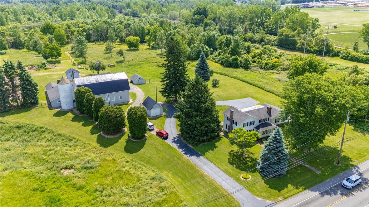 364 Island Cottage Road Greece, NY 14612 - Photo 44 of 49