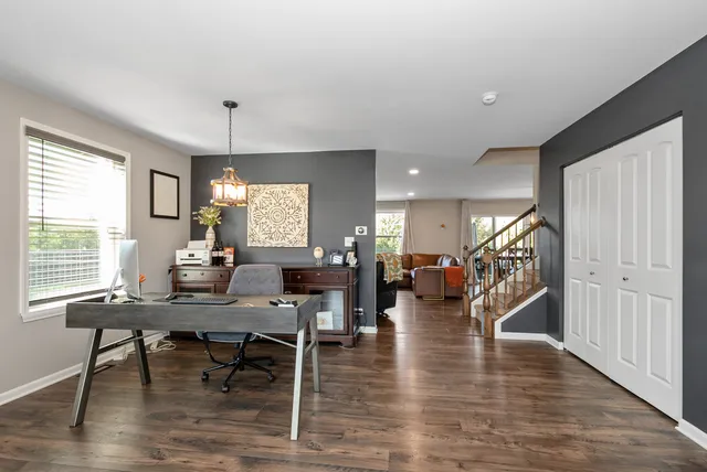 $550,000 | 1981 Stapleton Road, New Lenox, IL 60451