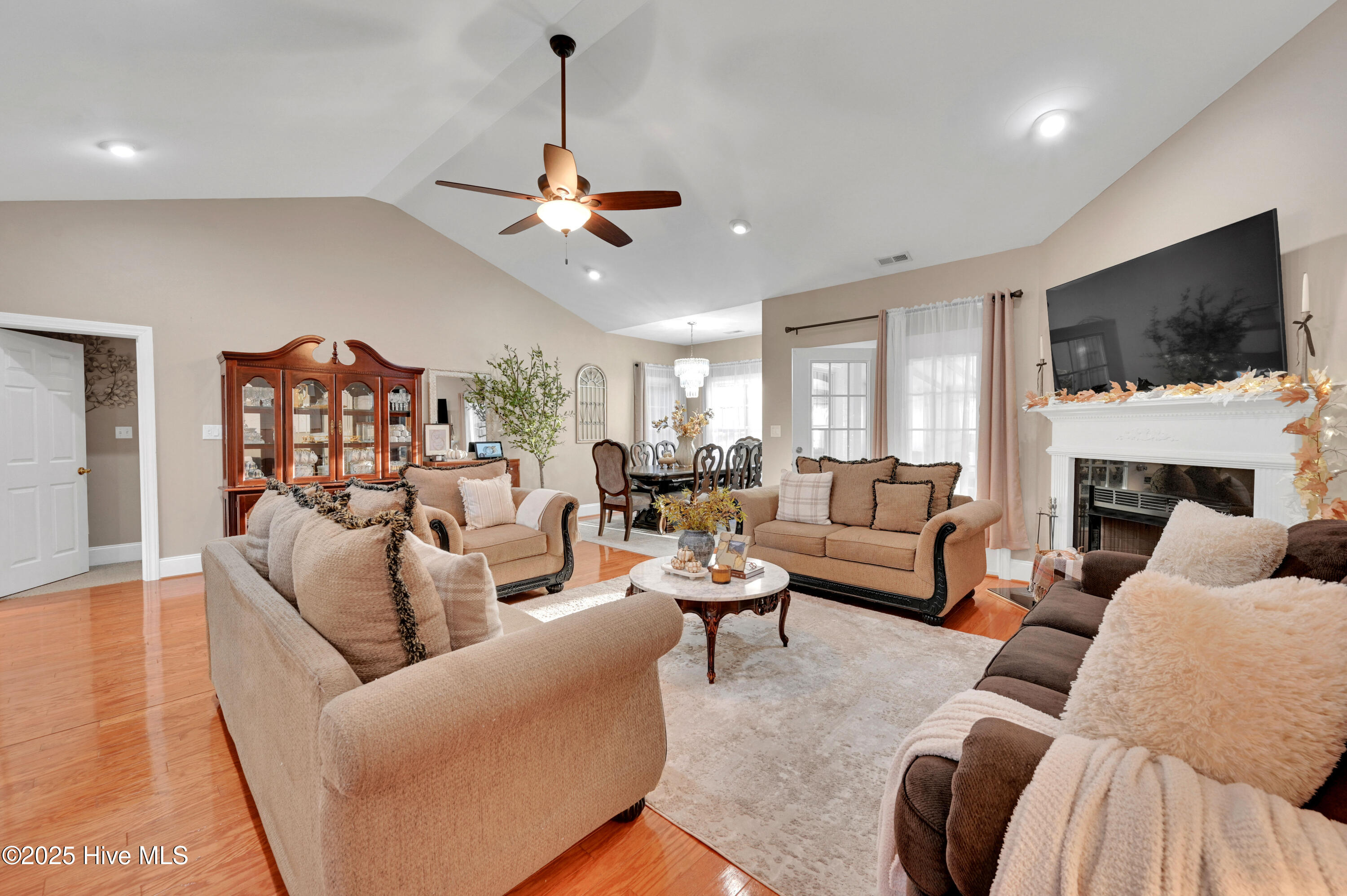 204 Inda Way Washington, NC 27889 - Photo 5 of 42 204 Inda Way-17