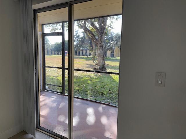 407 Meadows Circle, Unit 407 Boynton Beach, FL 33436 - Photo 20 of 38 Screen Patio