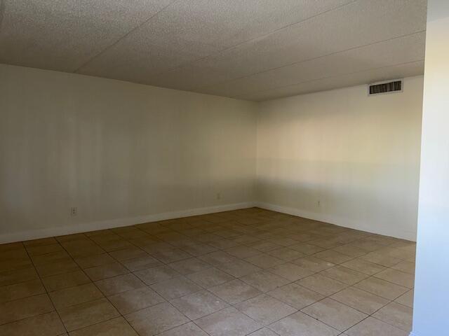 407 Meadows Circle, Unit 407 Boynton Beach, FL 33436 - Photo 32 of 38 Living Room With Intracoastal View