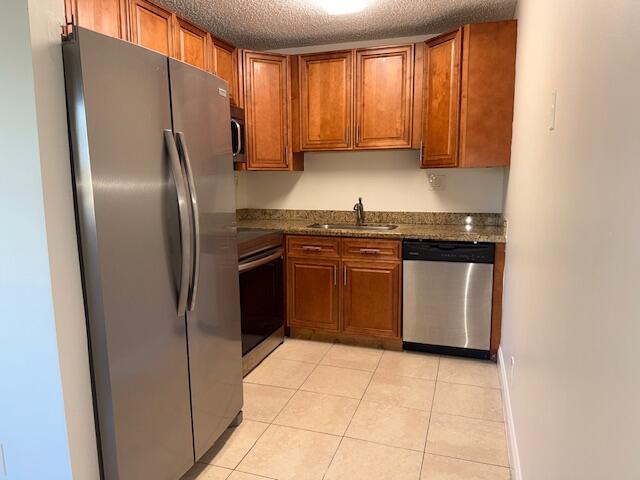 407 Meadows Circle, Unit 407 Boynton Beach, FL 33436 - Photo 35 of 38 IMG_4970