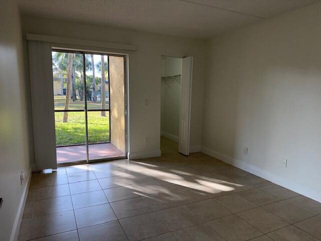 407 Meadows Circle, Unit 407 Boynton Beach, FL 33436 - Photo 10 of 38 Bedroom