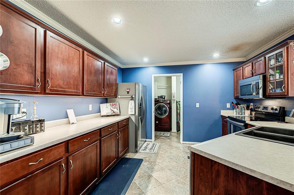 12940 Coyote Run Fishers, IN 46038 - Photo 17 of 59 Gallery Image 17