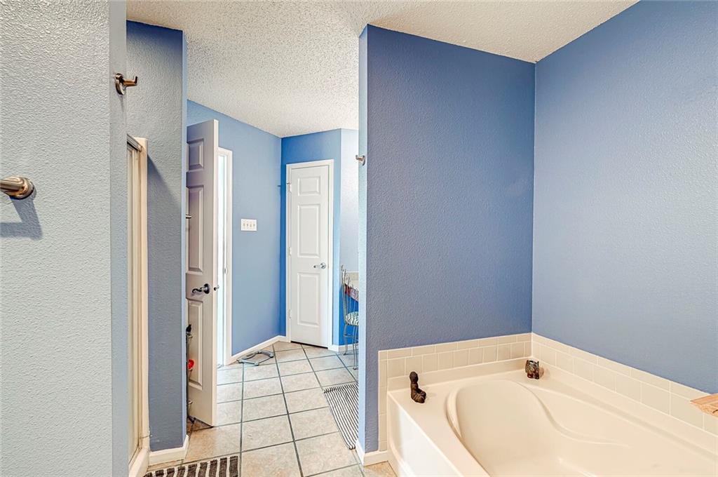 12940 Coyote Run Fishers, IN 46038 - Photo 30 of 59 Gallery Image 30