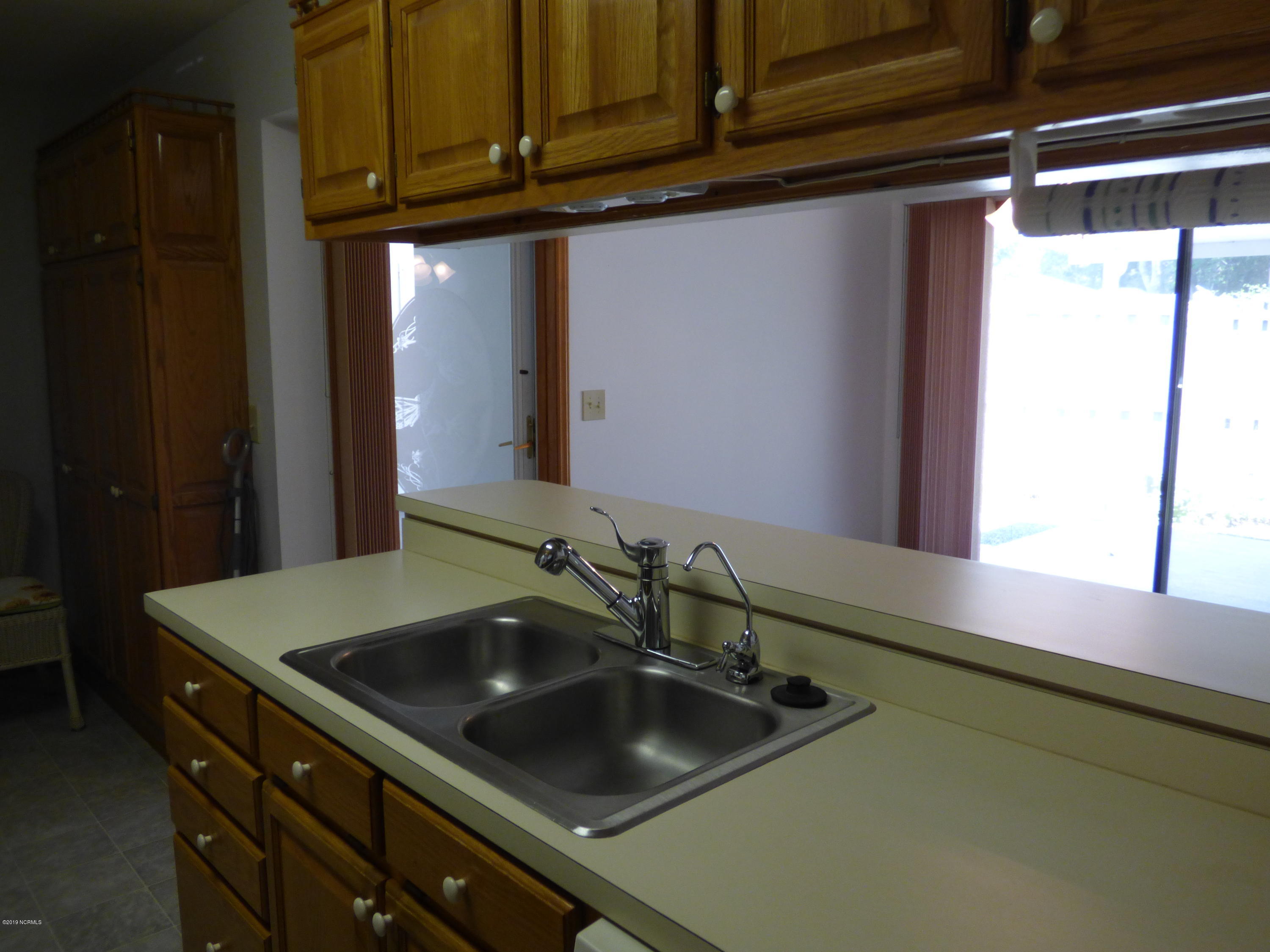 93 Cedar Tree Lane Southwest Calabash, NC 28467 - Photo 16 of 59 Kitchen