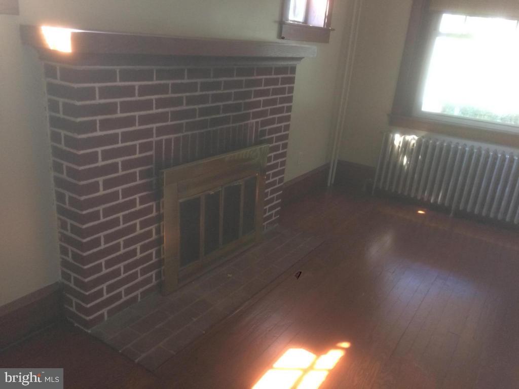 1733 Lampeter Road Lancaster, PA 17602 - Photo 11 of 39 Gallery Image 11