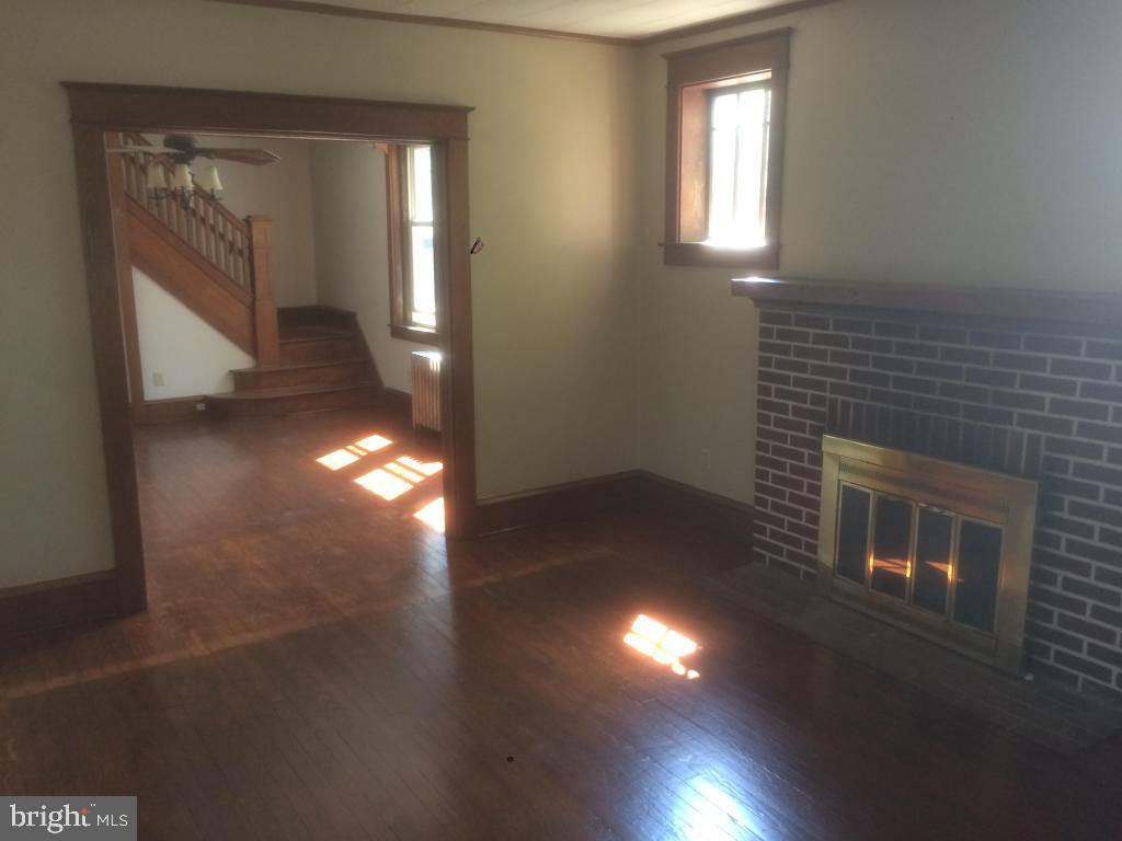 1733 Lampeter Road Lancaster, PA 17602 - Photo 12 of 39 Gallery Image 12