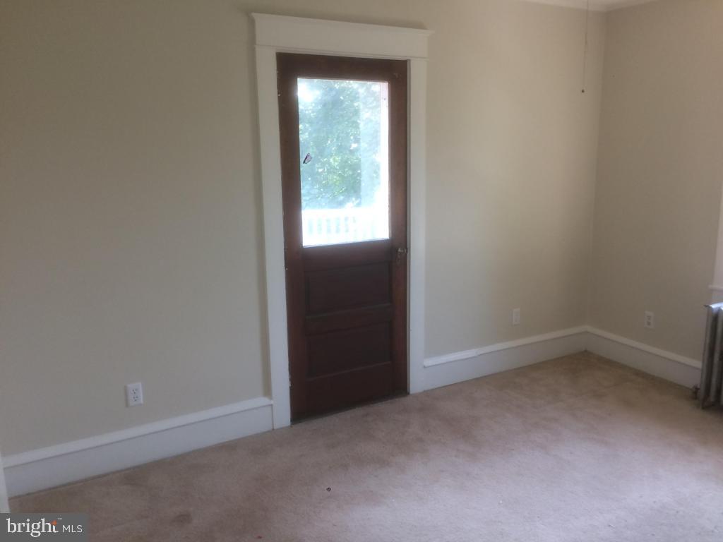 1733 Lampeter Road Lancaster, PA 17602 - Photo 25 of 39 Gallery Image 25
