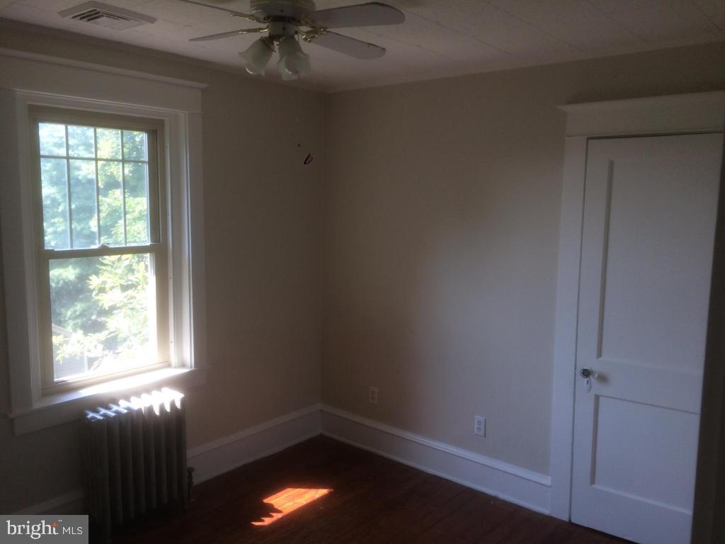 1733 Lampeter Road Lancaster, PA 17602 - Photo 26 of 39 Gallery Image 26