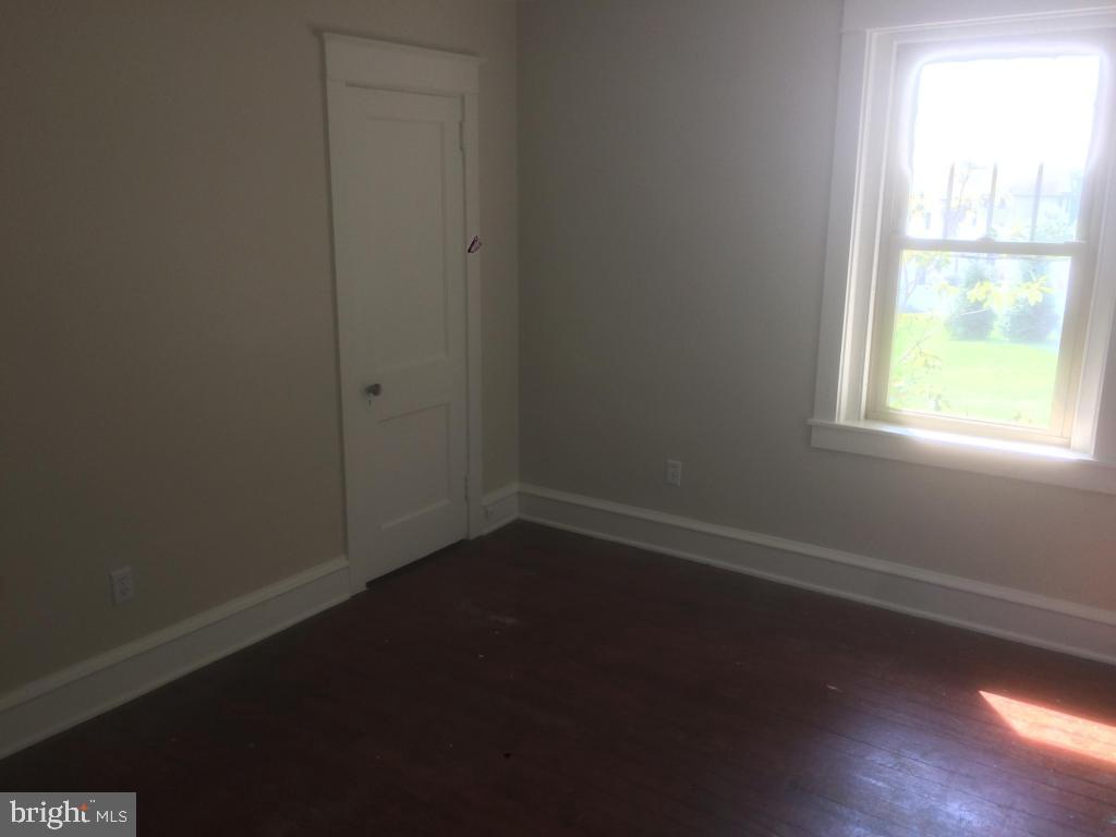 1733 Lampeter Road Lancaster, PA 17602 - Photo 27 of 39 Gallery Image 27