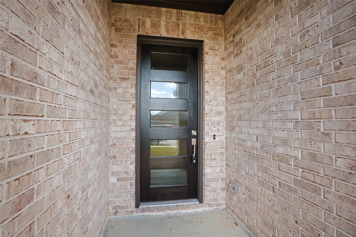 519 Selaura Street Rosenberg, TX 77471 - Photo 4 of 34