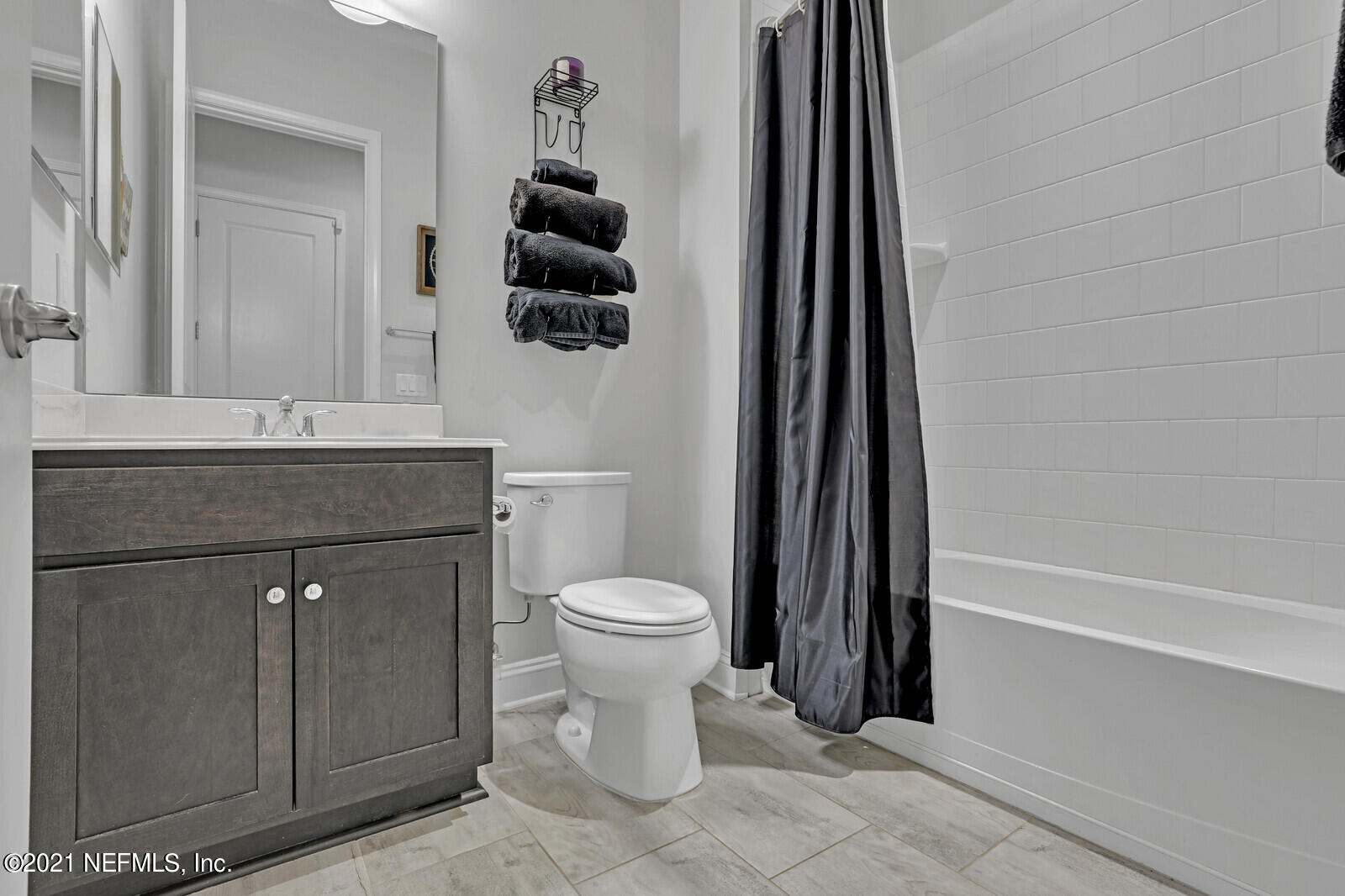 450 Pelican Pointe Road Ponte Vedra, FL 32081 - Photo 23 of 43 Downstairs full bathroom